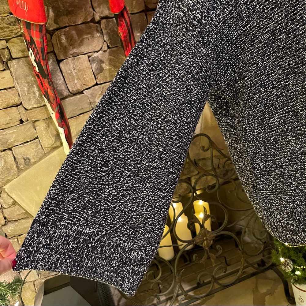 NWOT Loft Marled Navy and White Sweater Medium - Picture 10 of 10